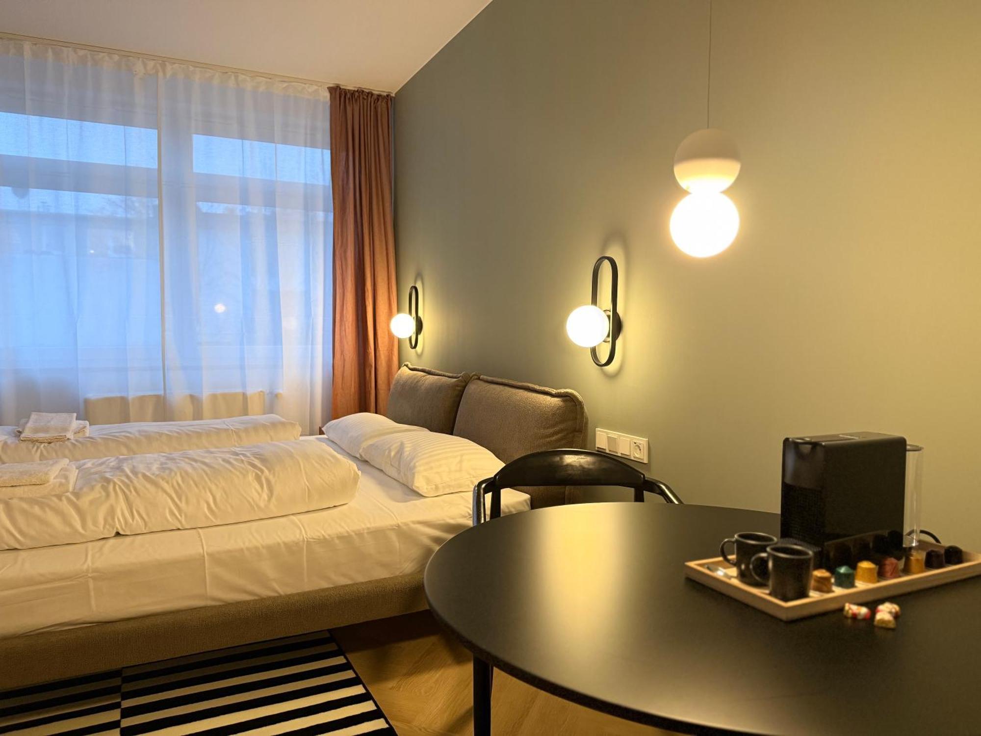 Stayzz By Homyzz - Modern Studios Alsterdorf -Winterhude- Stadtpark Хамбург Екстериор снимка