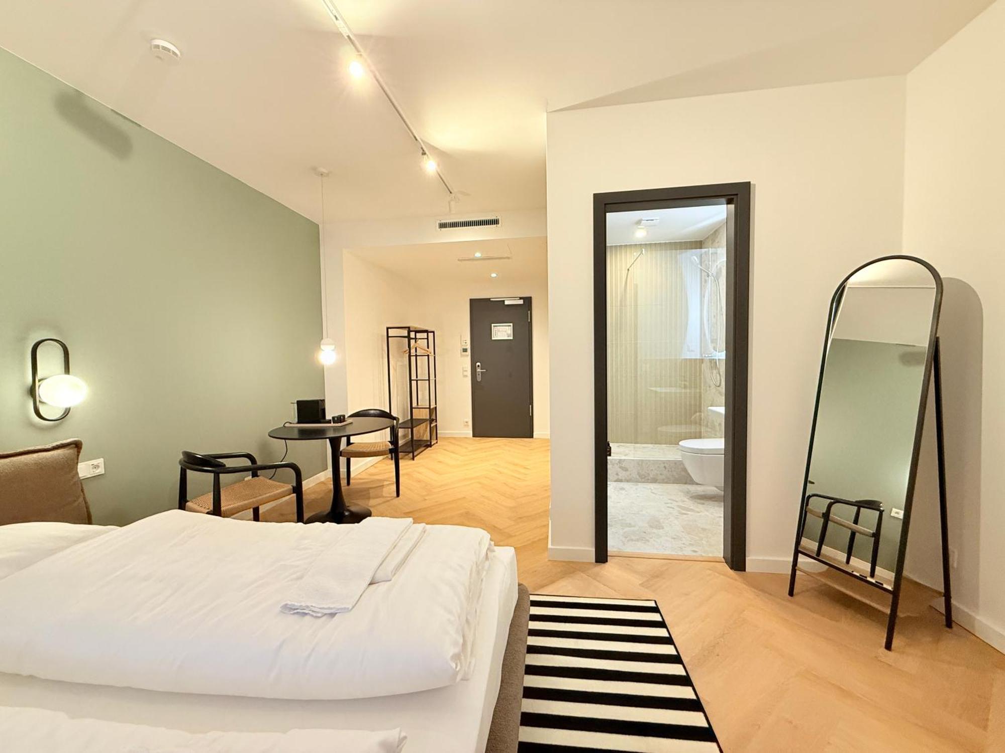 Stayzz By Homyzz - Modern Studios Alsterdorf -Winterhude- Stadtpark Хамбург Екстериор снимка