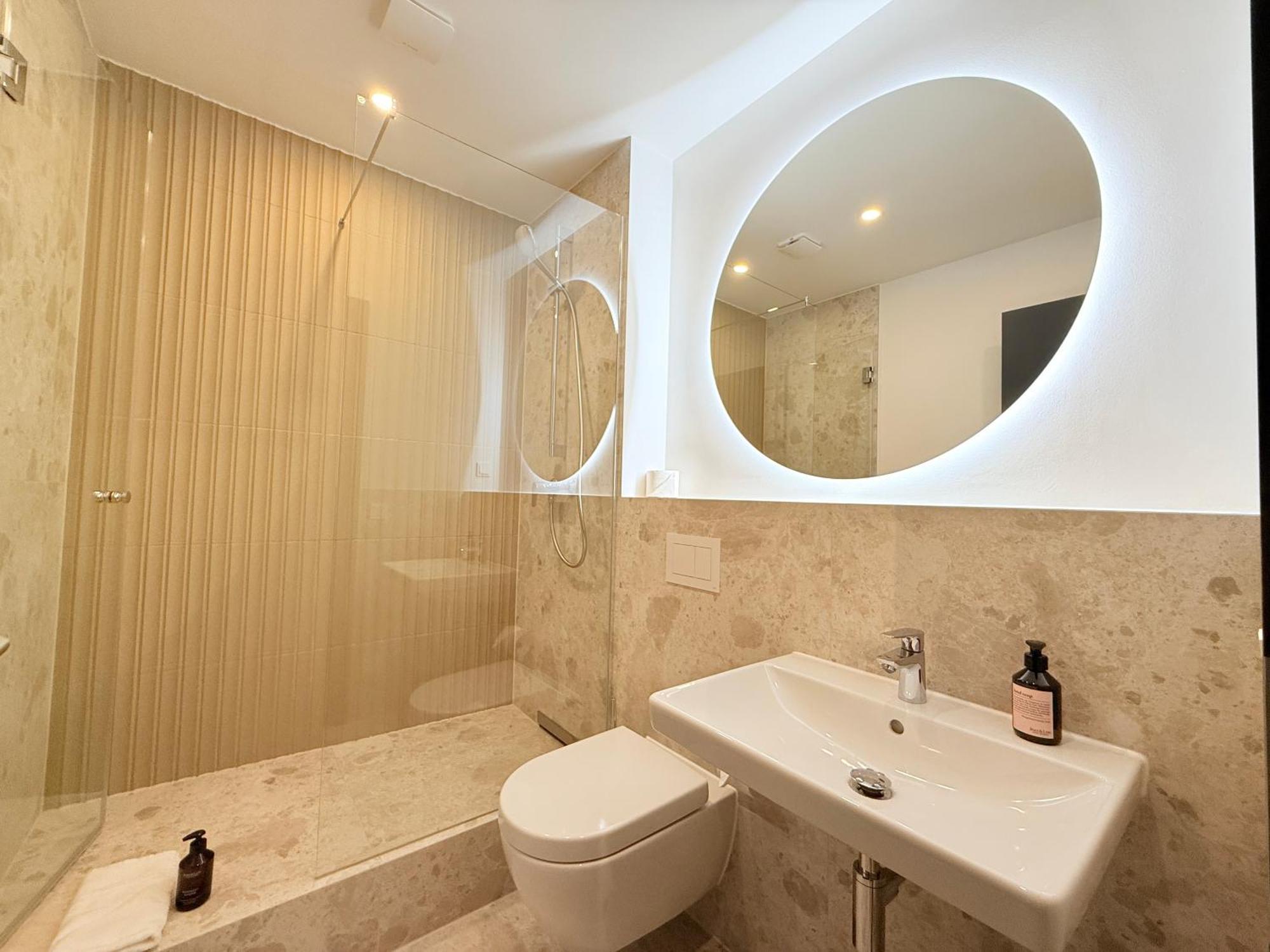 Stayzz By Homyzz - Modern Studios Alsterdorf -Winterhude- Stadtpark Хамбург Екстериор снимка