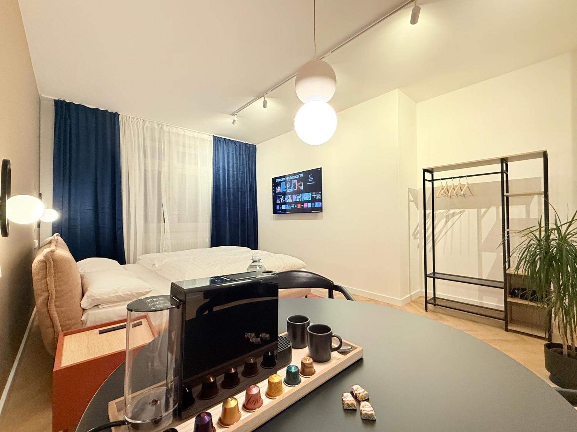 Stayzz By Homyzz - Modern Studios Alsterdorf -Winterhude- Stadtpark Хамбург Екстериор снимка