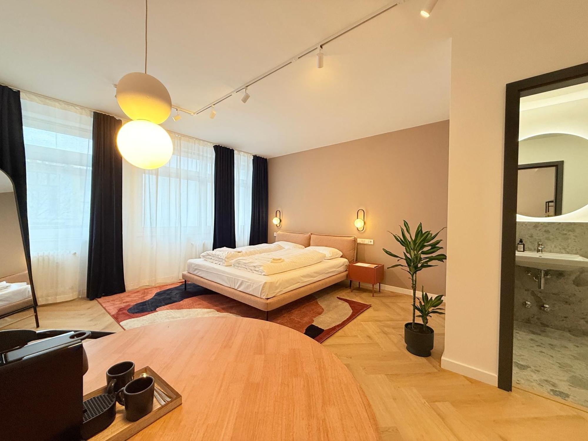 Stayzz By Homyzz - Modern Studios Alsterdorf -Winterhude- Stadtpark Хамбург Екстериор снимка
